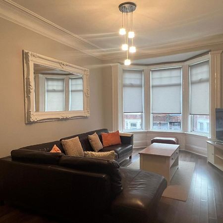 3 Bedroom Property Close To Beach サウス・シールズ エクステリア 写真